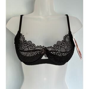 Lace Bra Black Small NWT Dreamgirl